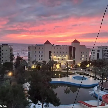 Sunset View Apartment *